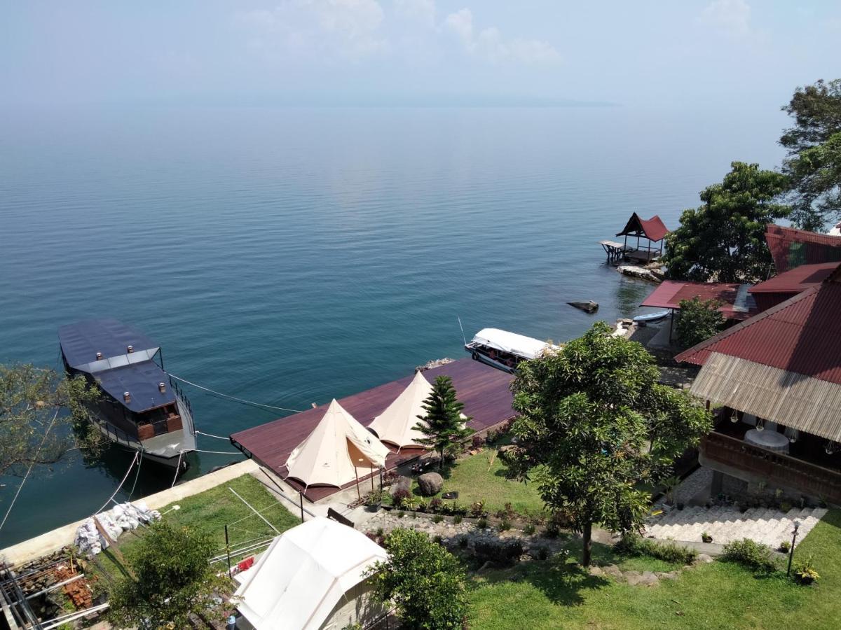 Pondok Berata Dapdap Balige Εξωτερικό φωτογραφία